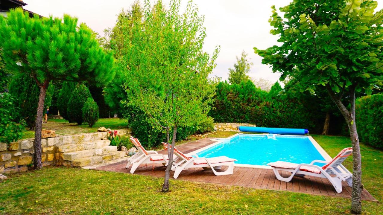 Вила Афина - Villa Afina Балчик Екстериор снимка