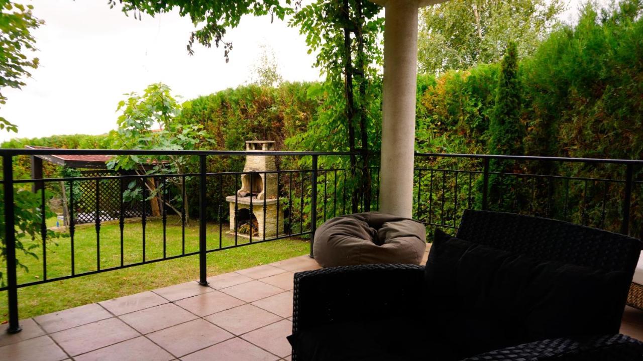 Вила Афина - Villa Afina Балчик Екстериор снимка